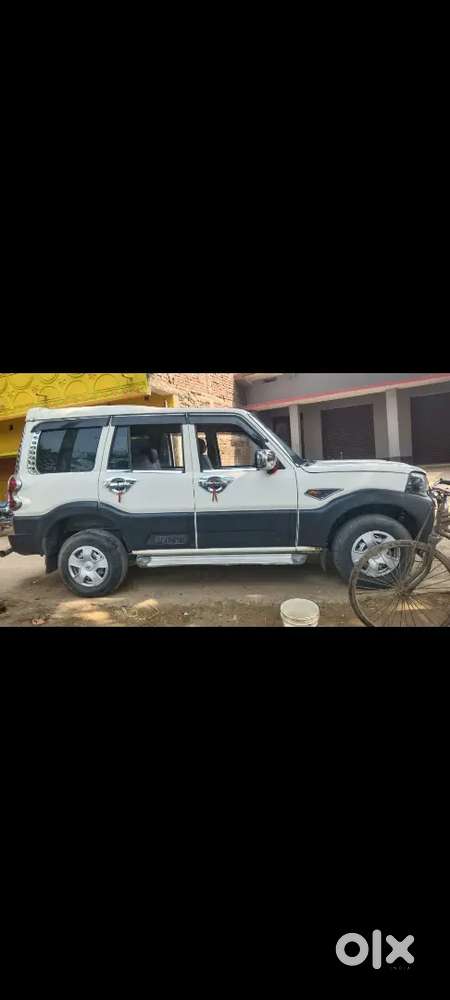 Mahindra Scorpio 2016