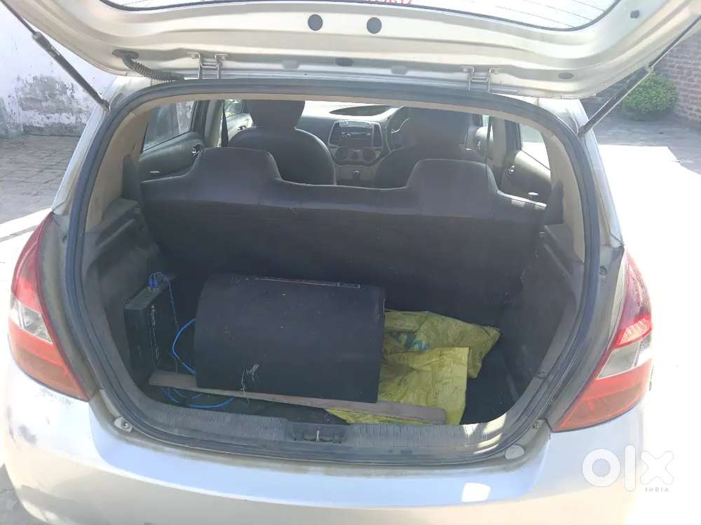Hyundai I20 2010 Petrol 95000 Km Driven