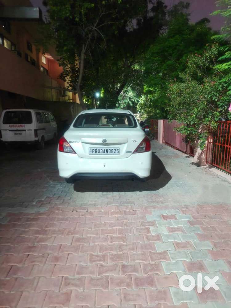 Nissan Sunny Diesel 2015