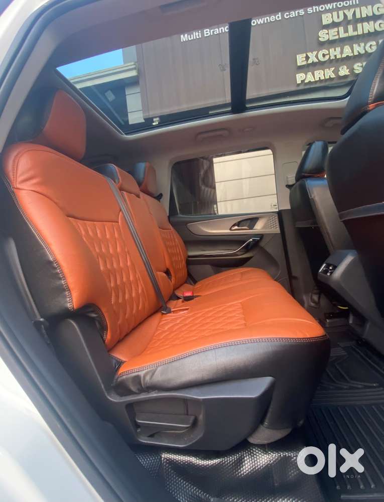 Mahindra Xev 9s Pack One Above, 2026, Electric