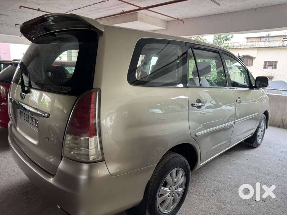 Toyota Innova 2.5 Vx 7 Str, 2011, Diesel