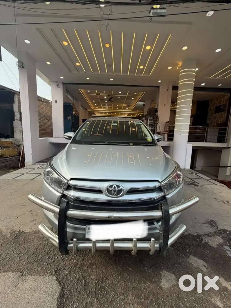 Toyota Innova Crysta 2016 Diesel Mt