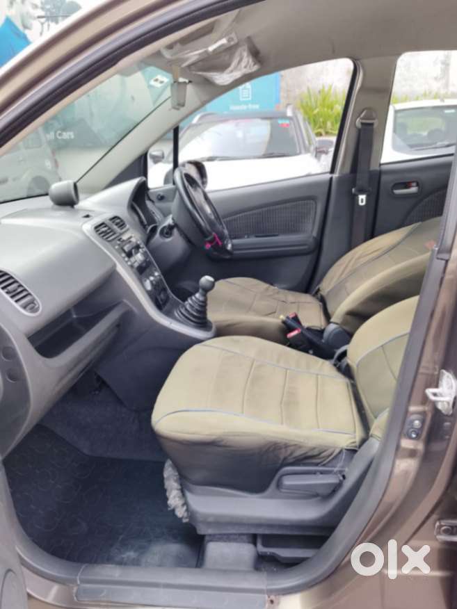 Maruti Suzuki Ritz Vxi, 2013, Petrol