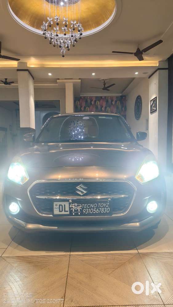 Maruti Suzuki Swift Vxi + Manual, 2022, Petrol