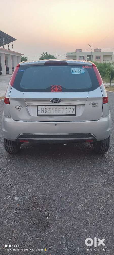 Ford Figo 1.4 Titanium 2015