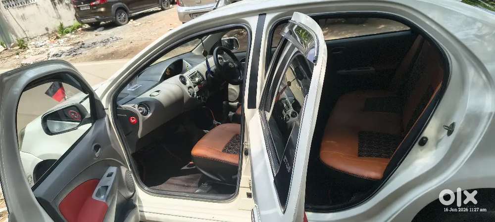 Toyota Etios 2011 Petrol 138000 Km Driven