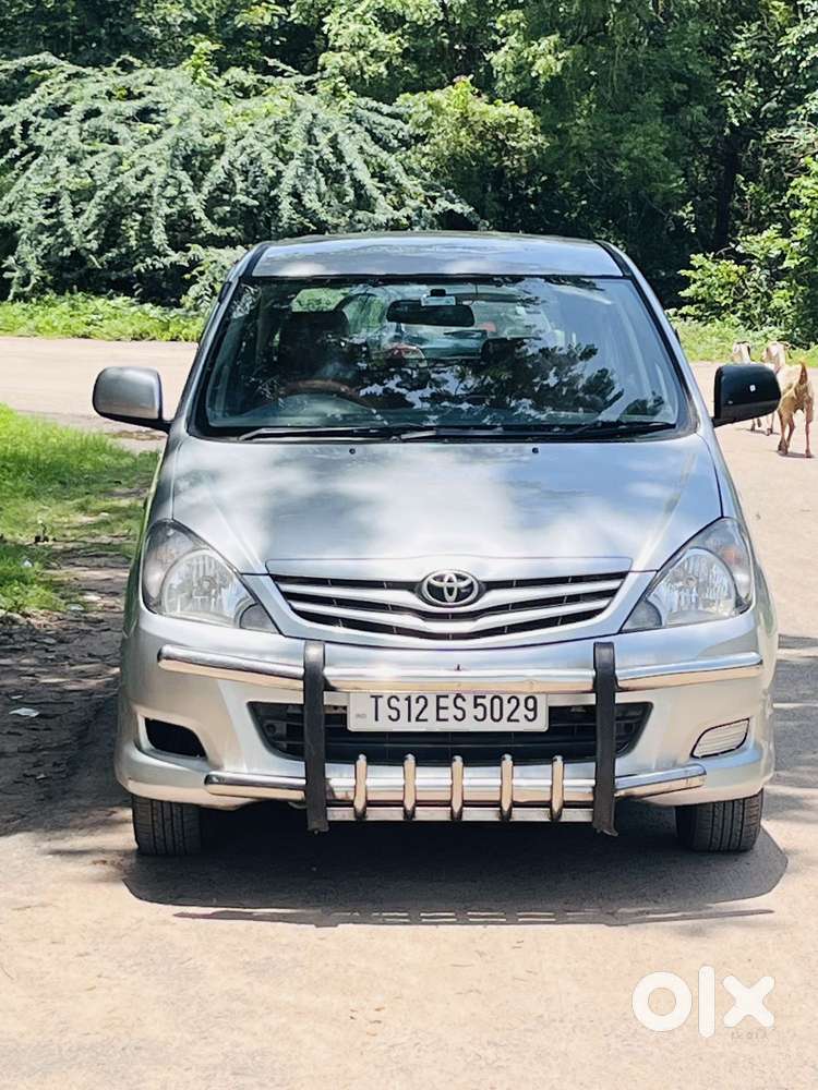 Toyota Innova, 2011, Diesel