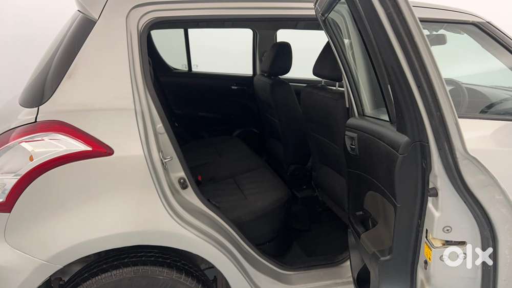 Maruti Suzuki Swift Vvt Vxi, 2012, Petrol