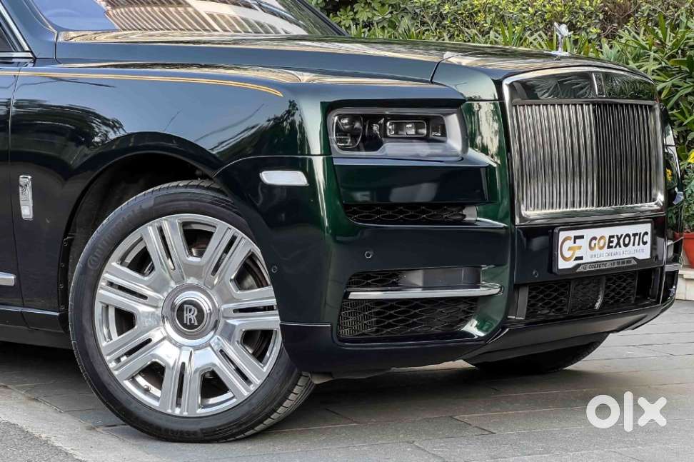 Rolls-royce Cullinan V12, 2022, Petrol