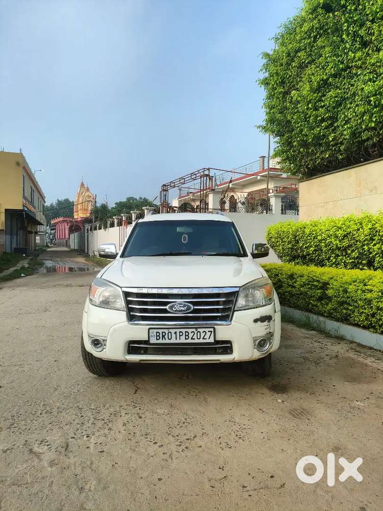 Ford Endeavour 2011