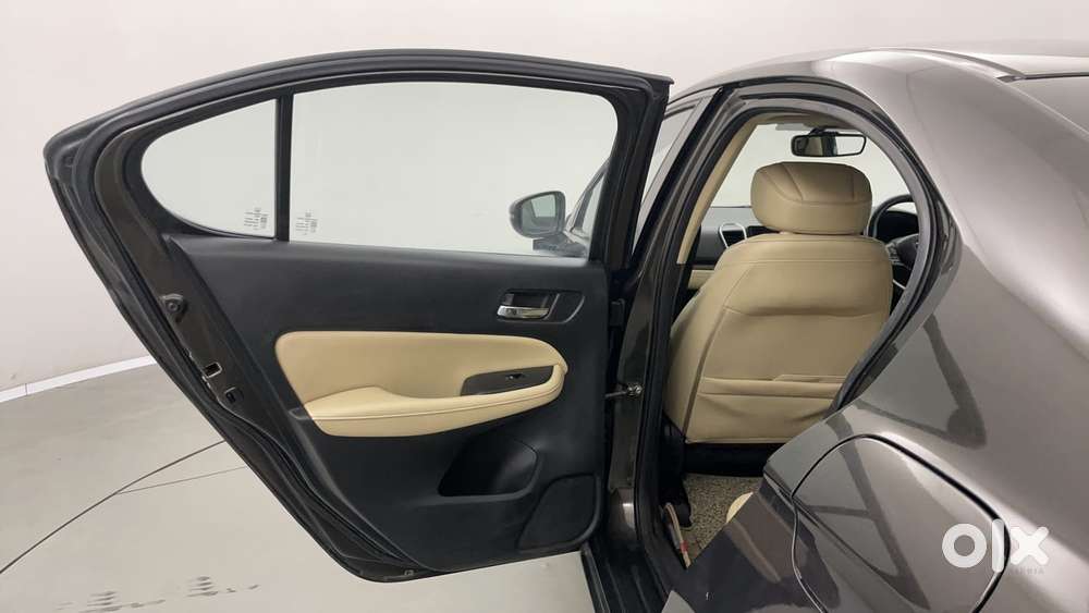 Honda City 1.5 Zx Cvt I-vtec, 2022, Petrol