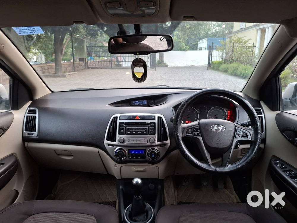 Hyundai I20 Sportz 1.2 Bs-iv, 2013, Petrol