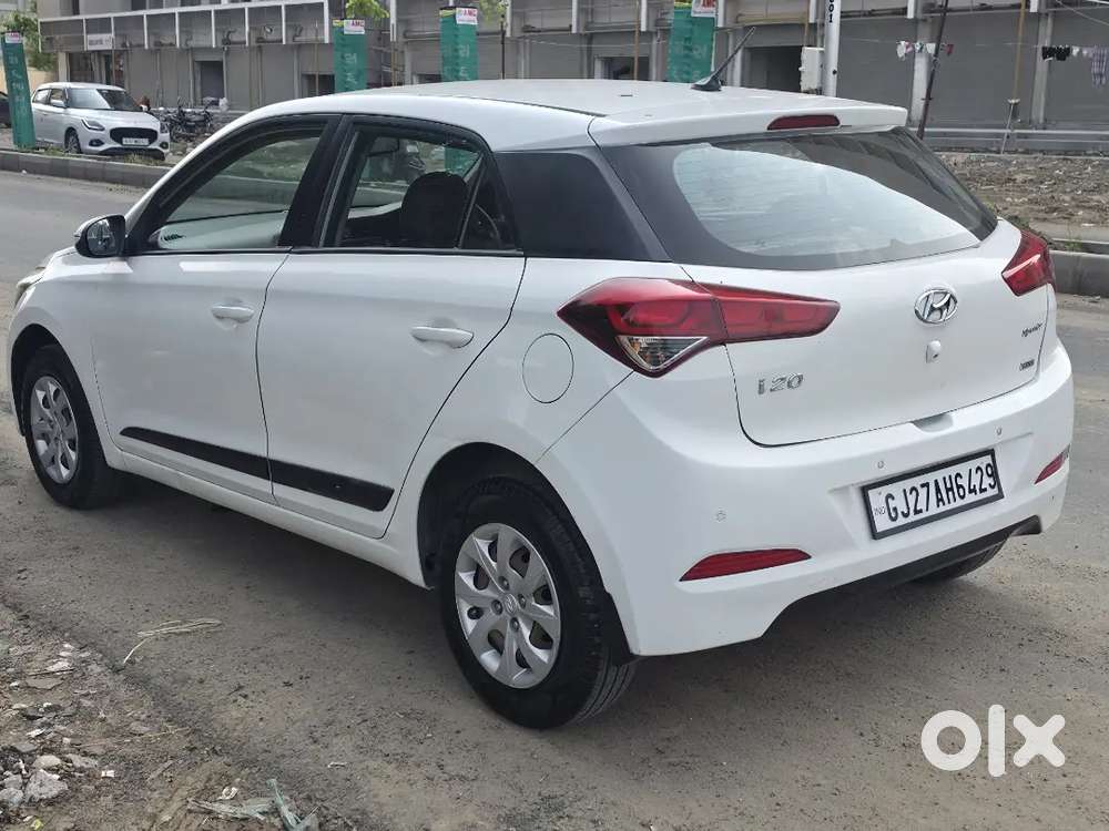 Hyundai Elite I20 Sportz 2015 , Genuine Kilometers