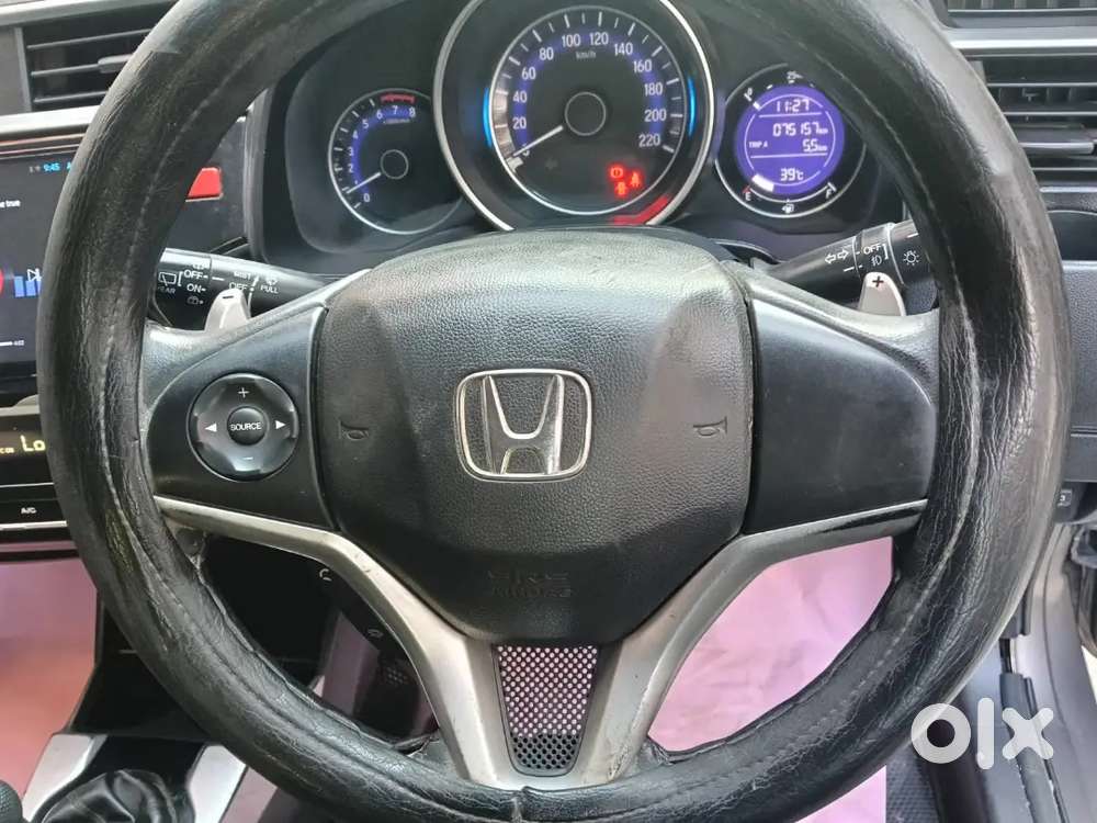 Honda Jazz 2015 Petrol 76000 Km Driven