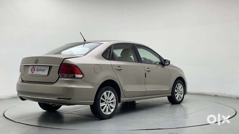 Volkswagen Vento 1.6 Highline, 2016, Petrol