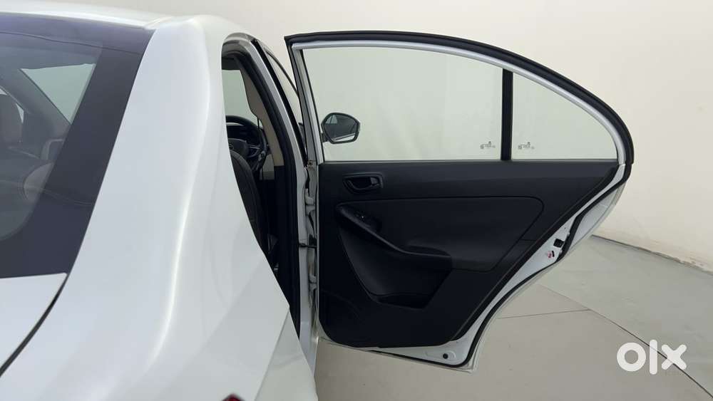 Tata Zest Revotron 1.2t Xms, 2016, Petrol