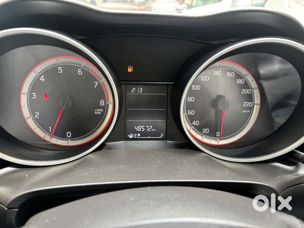 Maruti Suzuki Swift Vxi + Manual, 2021, Petrol