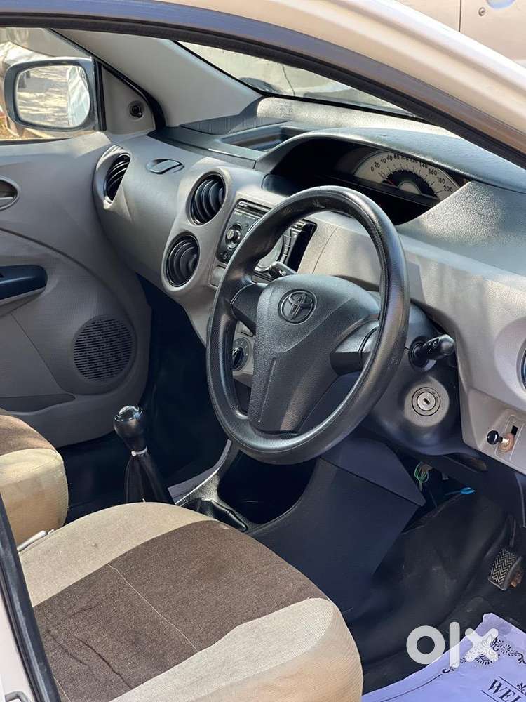 Toyota Etios 2011 Petrol Well Maintained