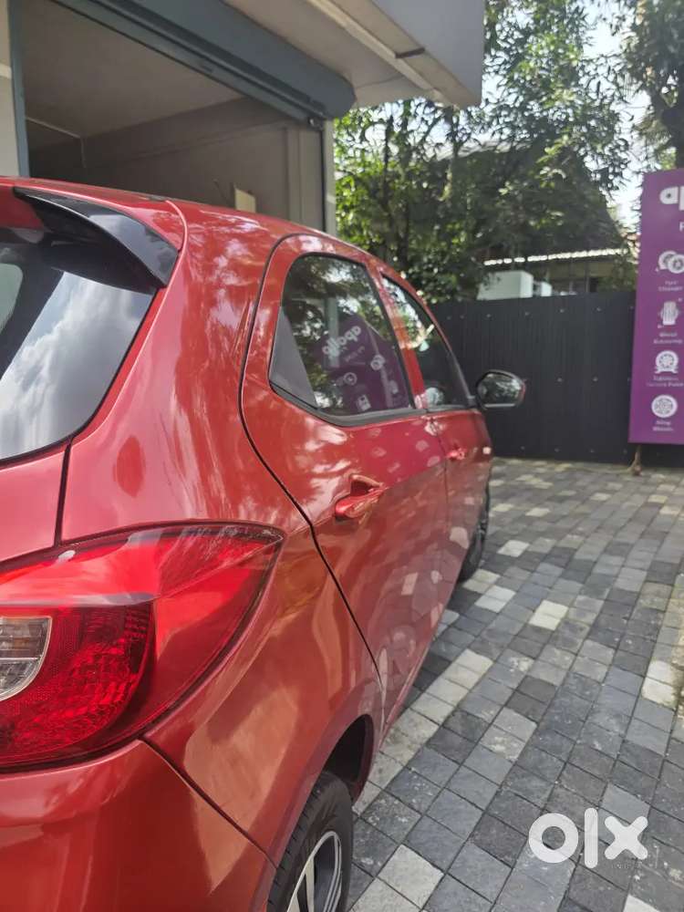 Tata Tiago 2017 Petrol Xza