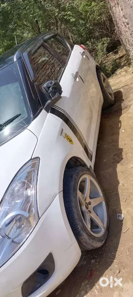 Mujhe Badi Gaadi Leni Hai