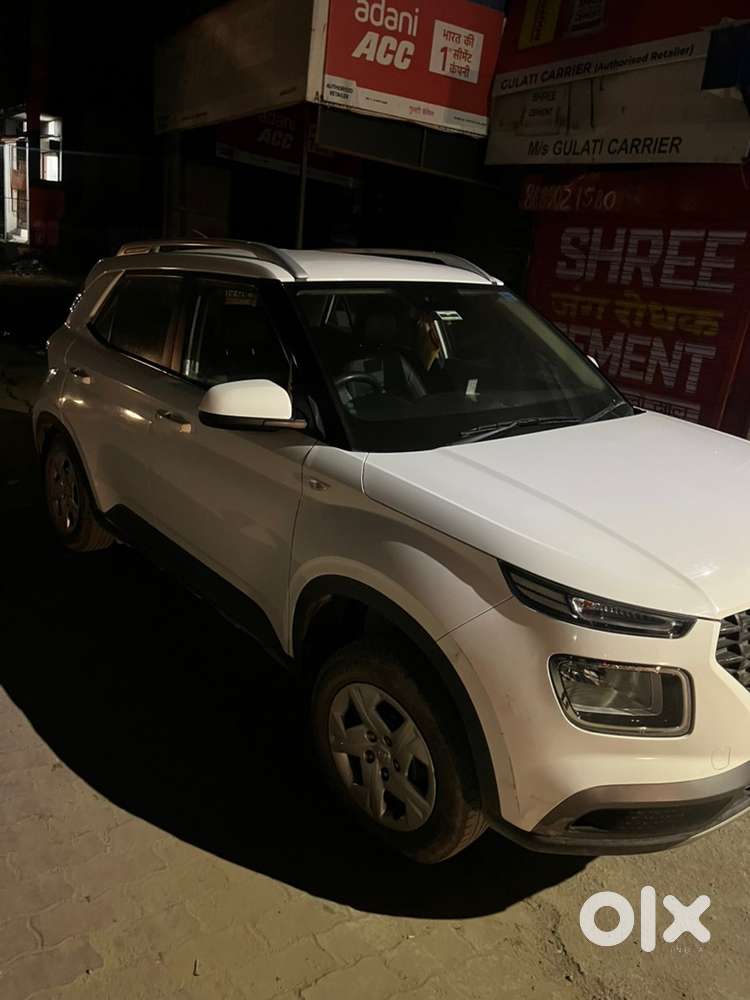 Hyundai Venue Petrol 2020 Manual