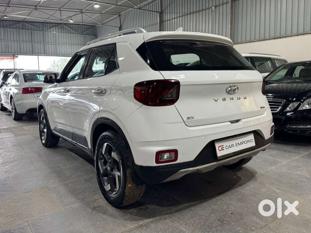 Hyundai Venue Sx Plus Turbo Dct, 2019, Petrol