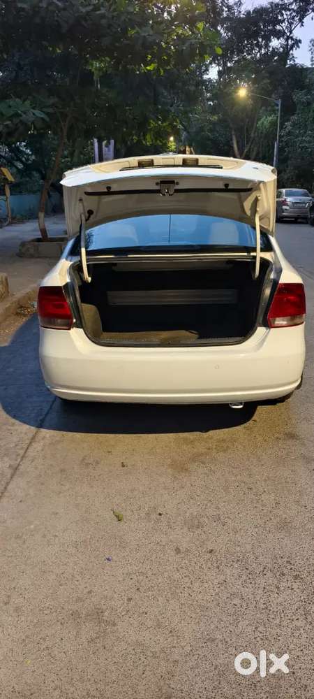 Volkswagen Vento 2013 Petrol 74786 Km Driven