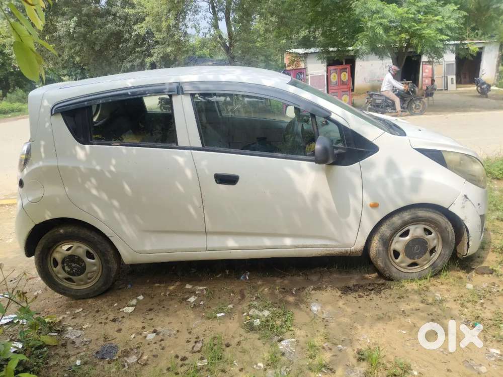 Beat Company Ki Gadi Hai Bhai Kuchh Pareshani Aisi Hai Isliye Bechna C