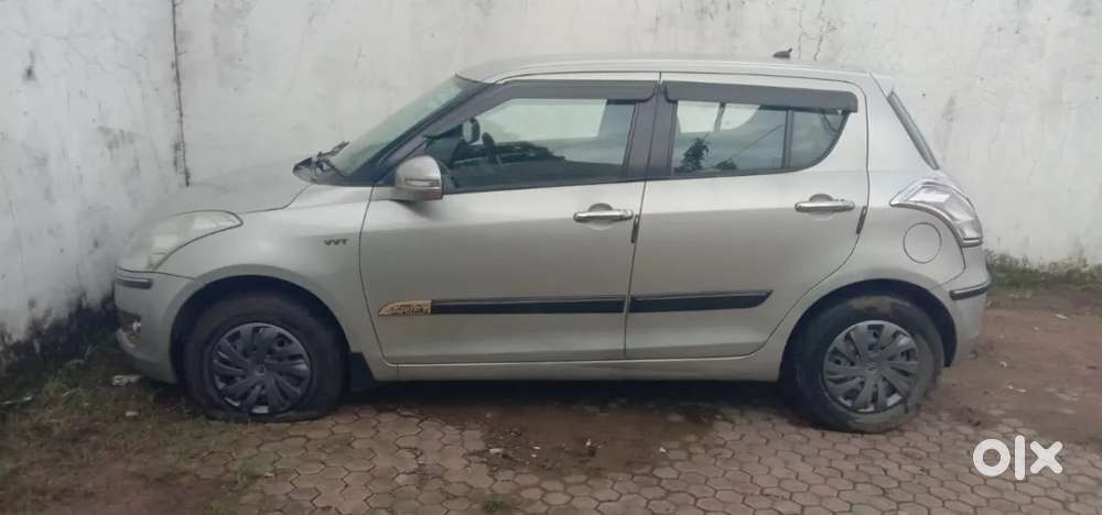 Maruti Suzuki Swift Vxi, 2014, Petrol