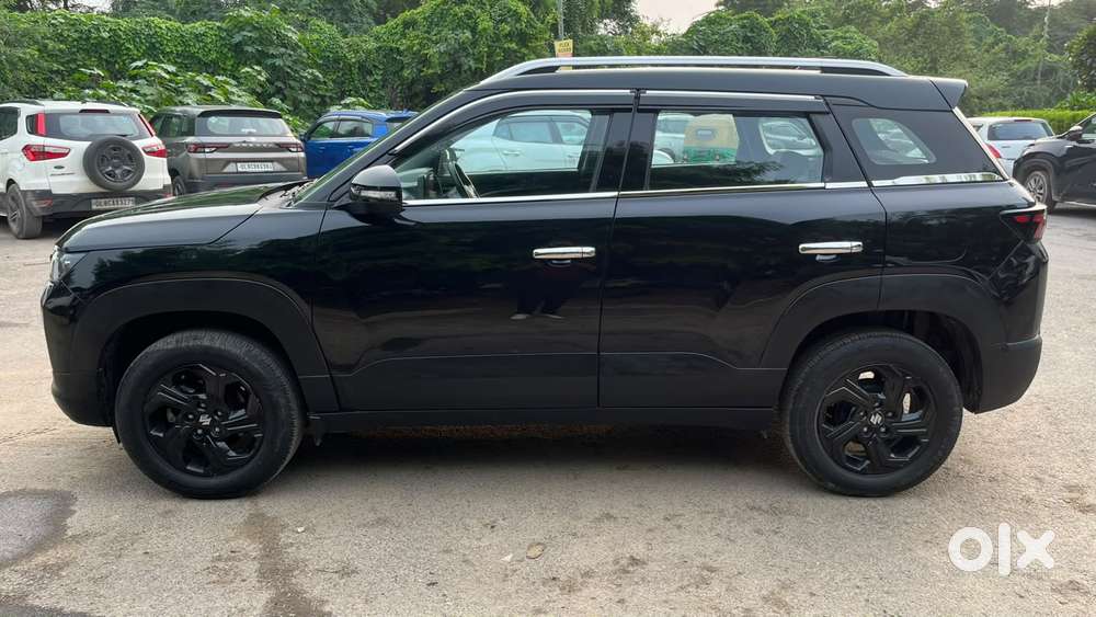 Maruti Suzuki Brezza 1.5 Zxi At Smart Hybrid, 2024, Petrol