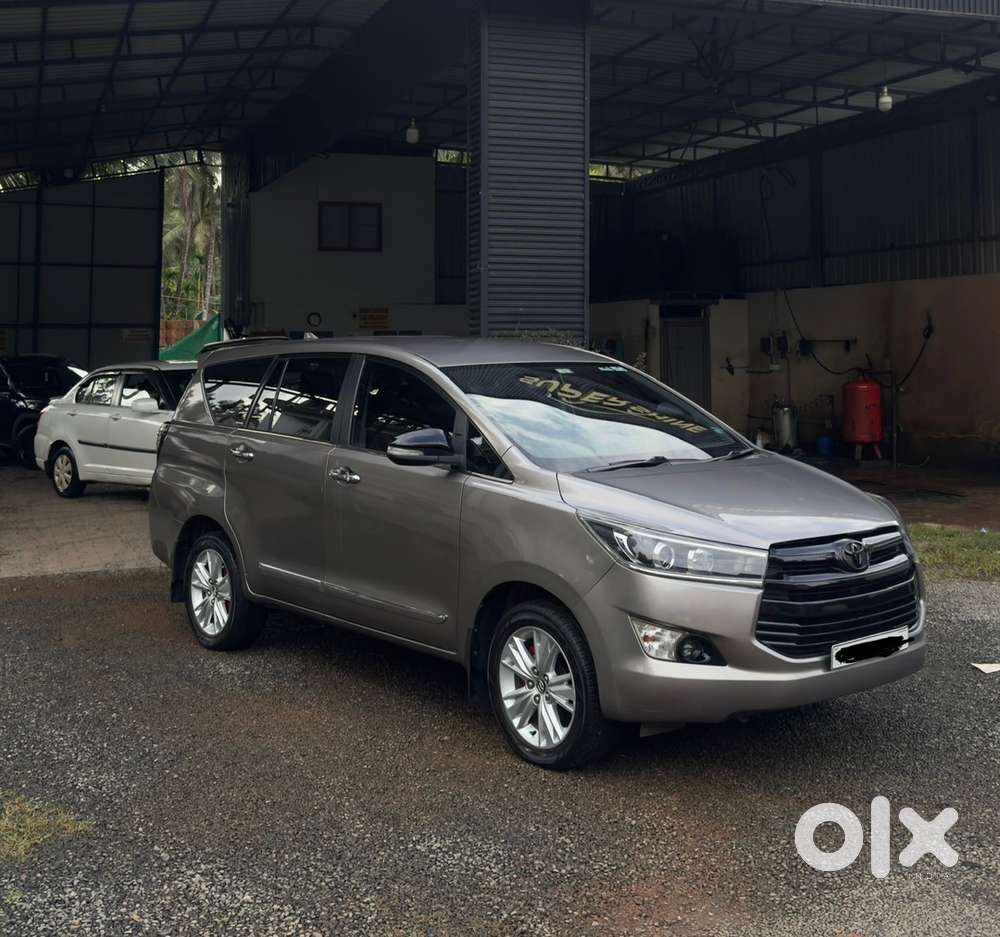 Toyota Innova Crysta 2018