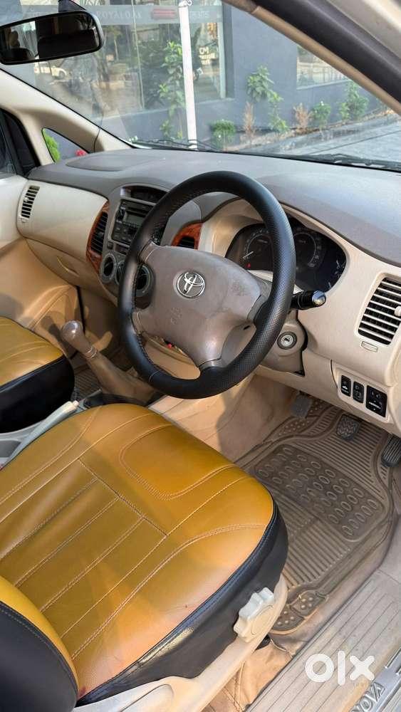 Toyota Innova 2.5 Vx 8 Str Bs-iii, 2007, Diesel