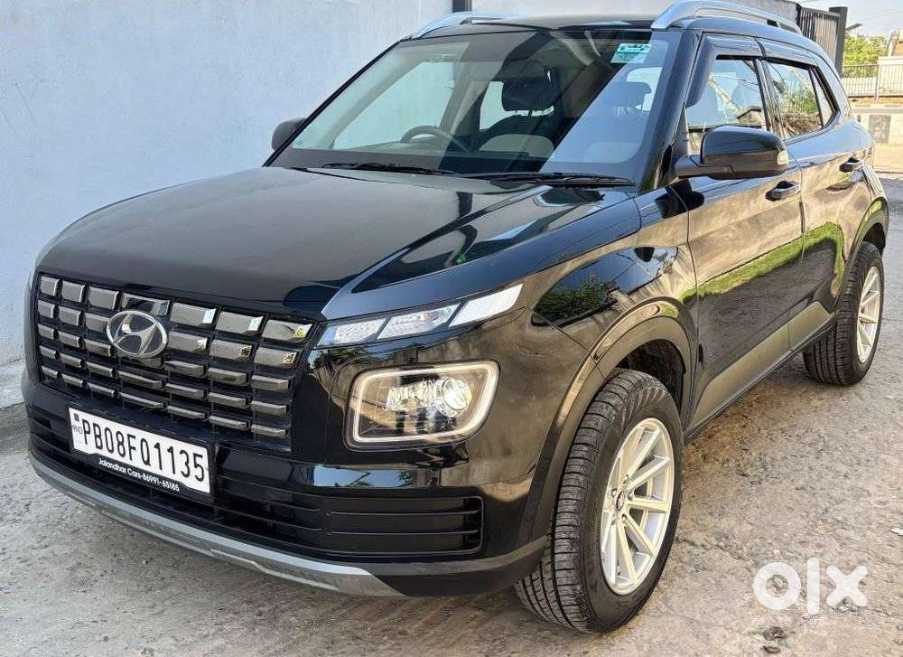 Hyundai Venue, 2025, Petrol