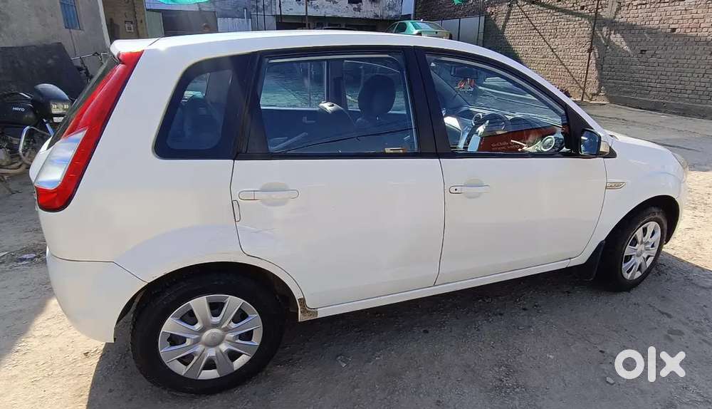 Ford Figo 2015 Diesel Well Maintained