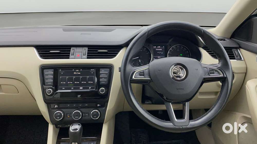 Skoda Octavia 1.8 Tsi At Style Plus, 2017, Petrol