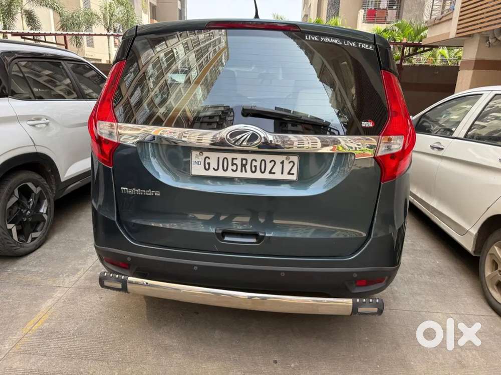 Mahindra Marazzo Diesel 2019