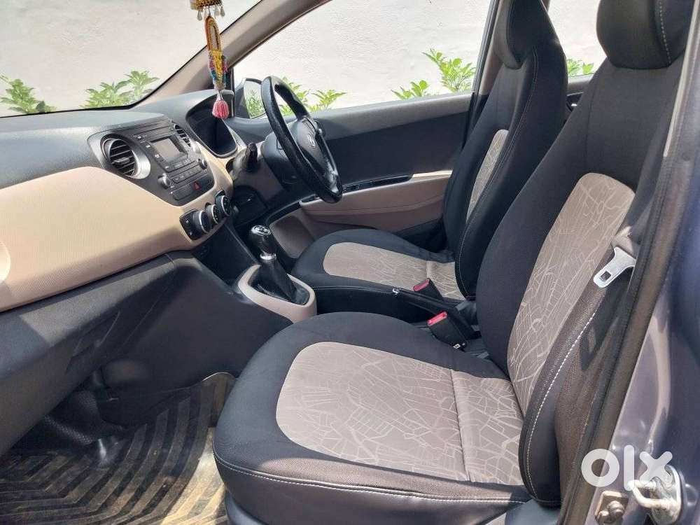 Hyundai Grand I10 2013-2016 Sportz, 2016, Petrol
