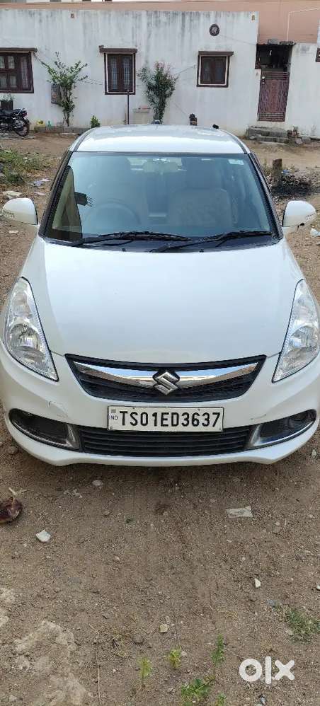 Swift Dezire 2015