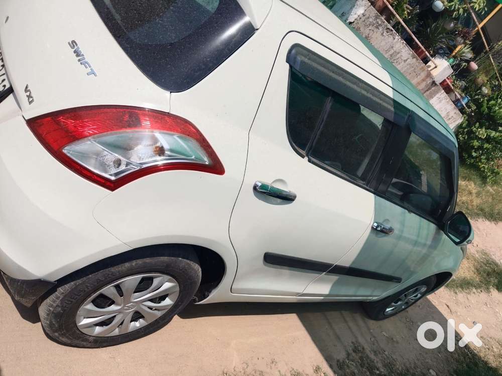 Maruti Suzuki Swift 1.2 Vxi (o), 2016, Petrol