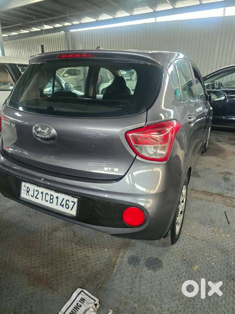 Hyundai Grand I10 Magna, 2017, Petrol