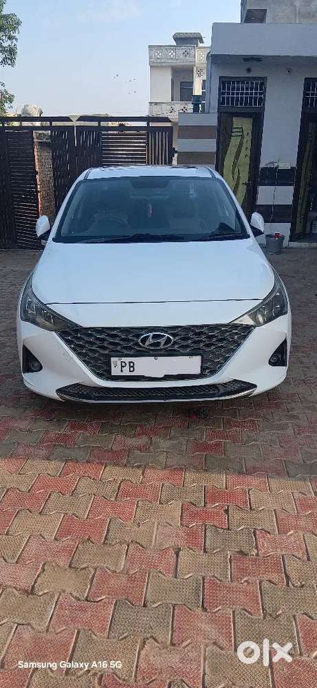 Hyundai Verna 2020 Diesel 100205 Km Driven