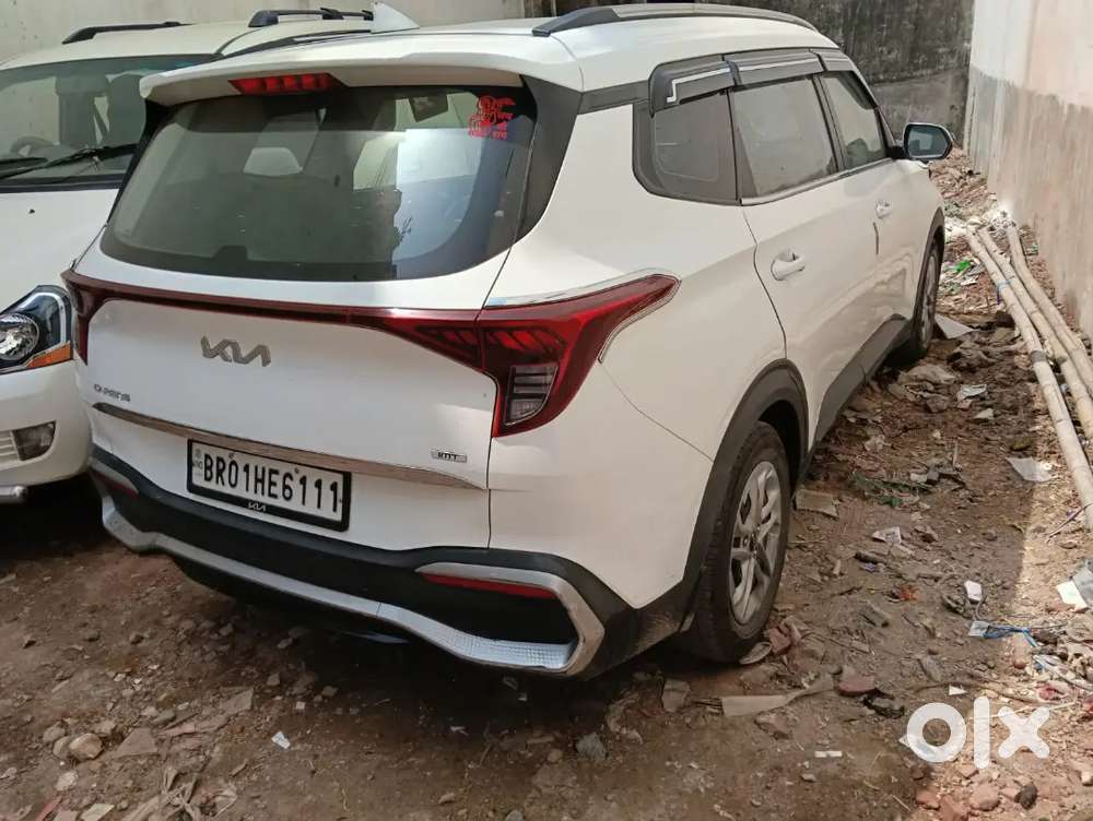 Kia Carens 2023 Diesel 70000 Km Driven