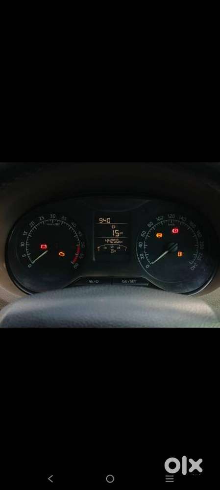 Skoda Rapid 1.6 Mpi Ambition, 2015, Diesel