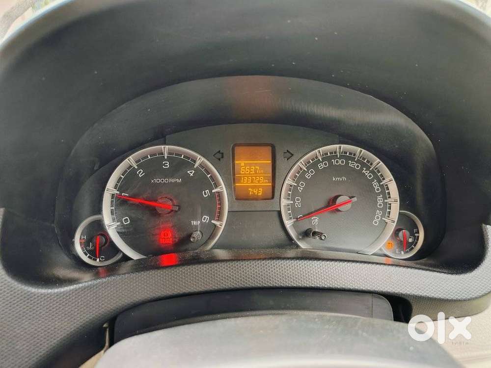 Maruti Suzuki Swift Dzire Vdi Bsiv, 2013, Diesel