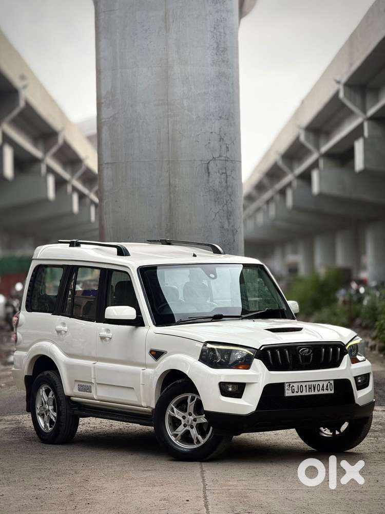 Mahindra Scorpio S10, 2017, Diesel