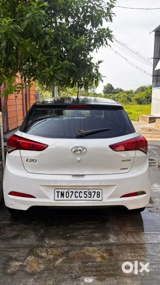Hyundai I20 2015 Petrol 100000 Km Driven