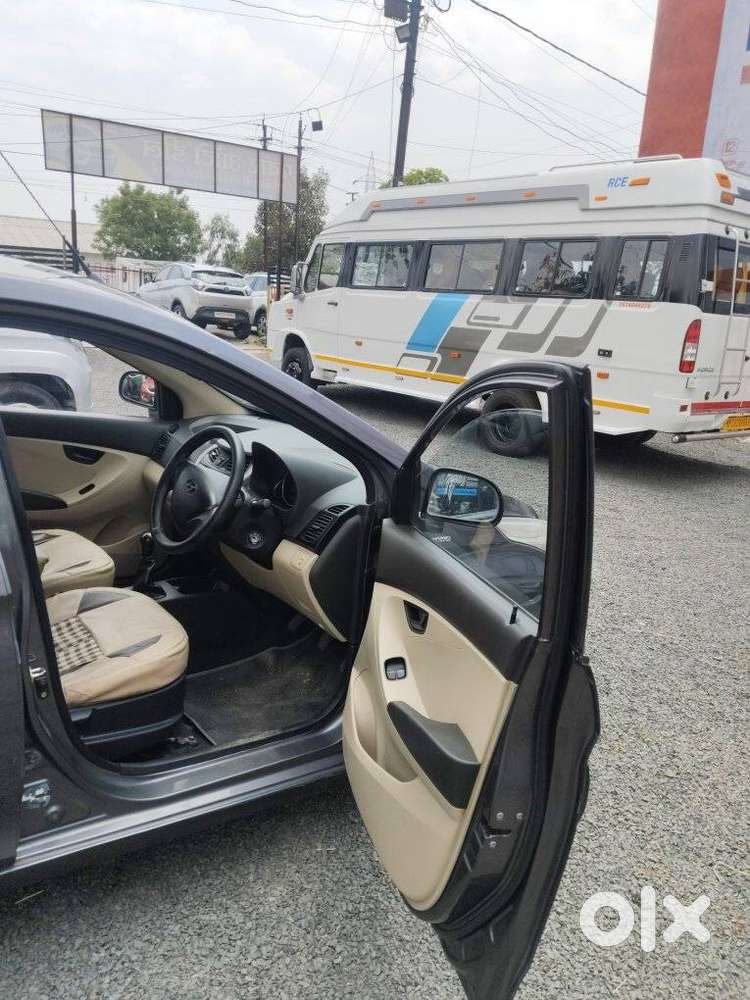 Hyundai Eon Magna, 2015, Petrol