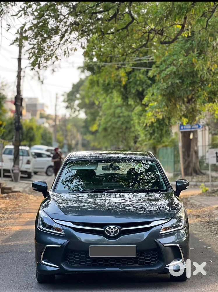 Toyota Glanza Petrol Manual 2026