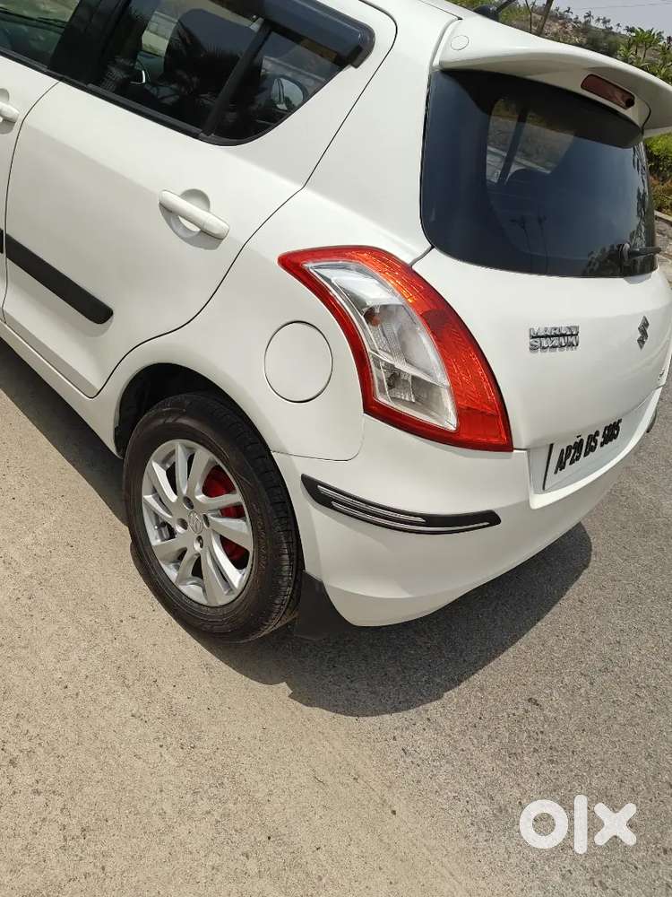 Maruti Suzuki Swift Zdi2012 Diesel 110000 Km Driven