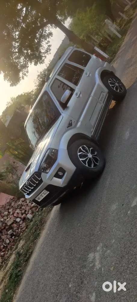 Mahindra Scorpio Classic 2018 Diesel 120000 Km Driven